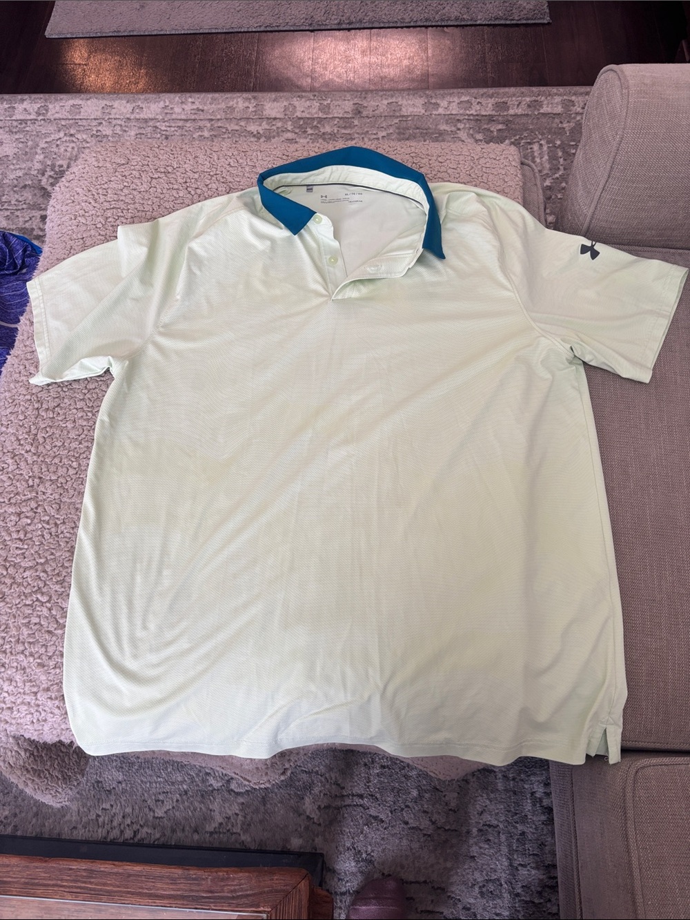 Under Armour Men’s Pale Green Polo with Teal Contrast Collar